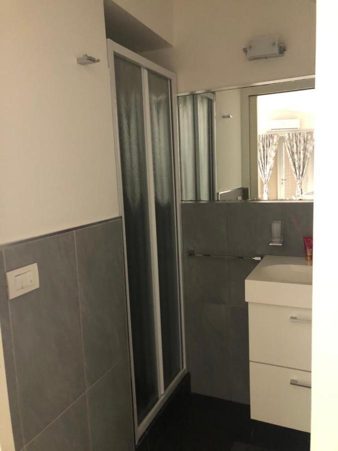 Il Porto Sicuro Apartment Bari Bagian luar foto
