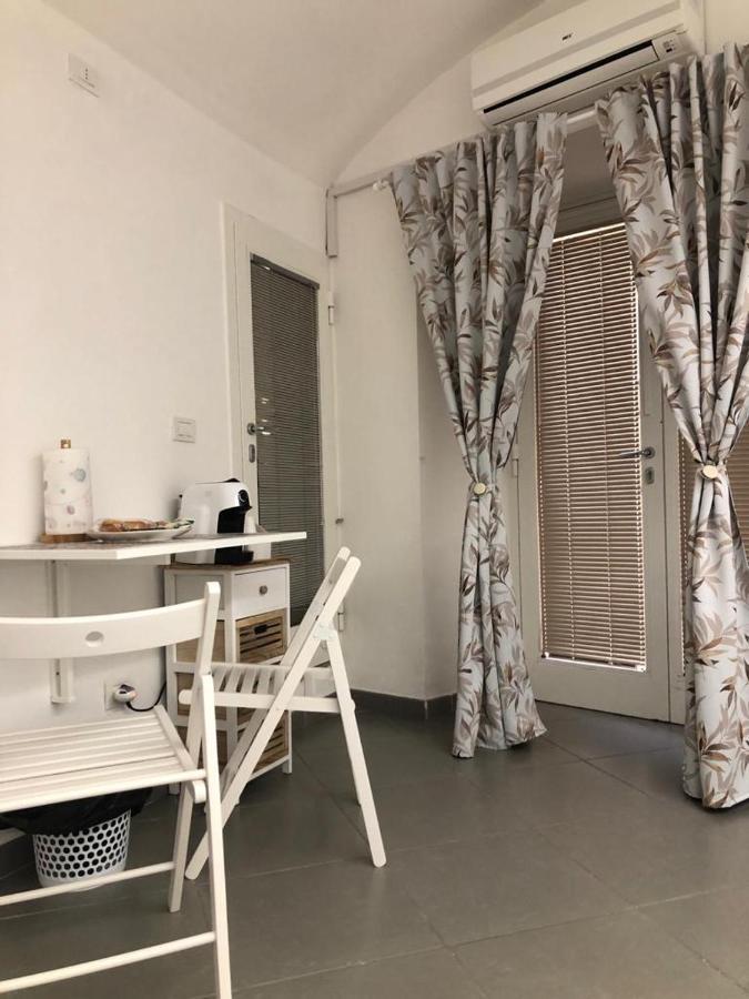 Il Porto Sicuro Apartment Bari Bagian luar foto