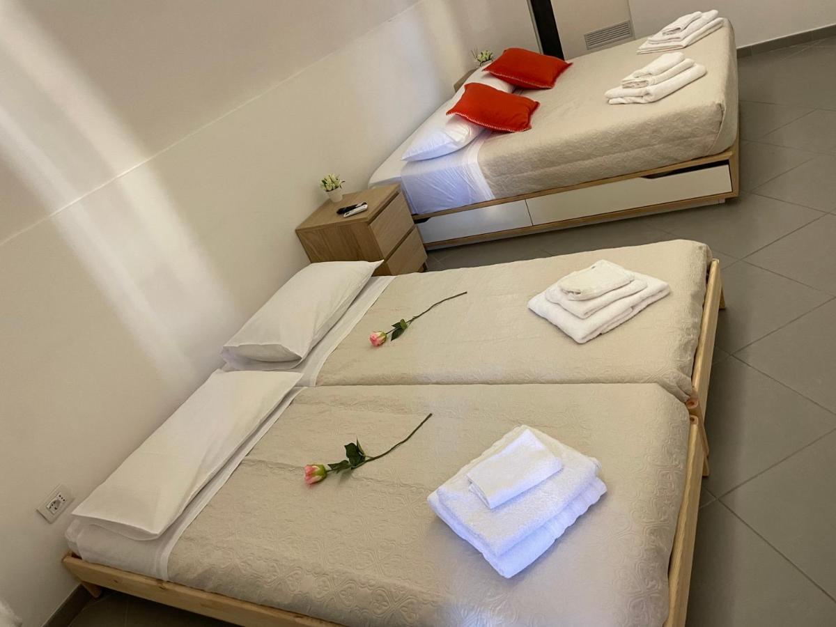 Il Porto Sicuro Apartment Bari Bagian luar foto