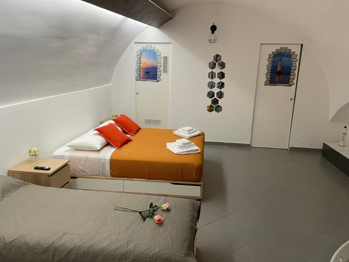 Il Porto Sicuro Apartment Bari Bagian luar foto